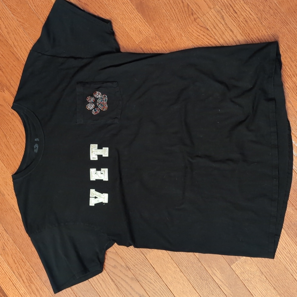 Vet Costume Tshirt Size XL Black